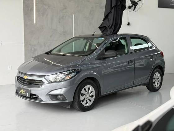 CHEVROLET ONIX 1.0 MPFI JOY 8V FLEX 4P MANUAL CHEVROLET ONIX 1.0 MPFI JOY 8V FLEX 4P MANUAL